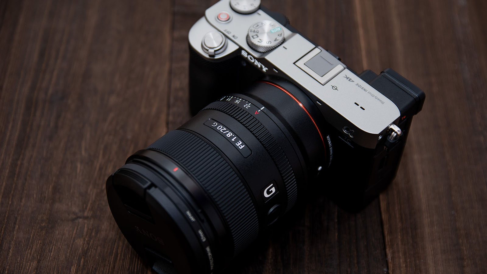 SONY α7CのおすすめSDカード3選！動画も写真も撮りたいなら「ProGrade 